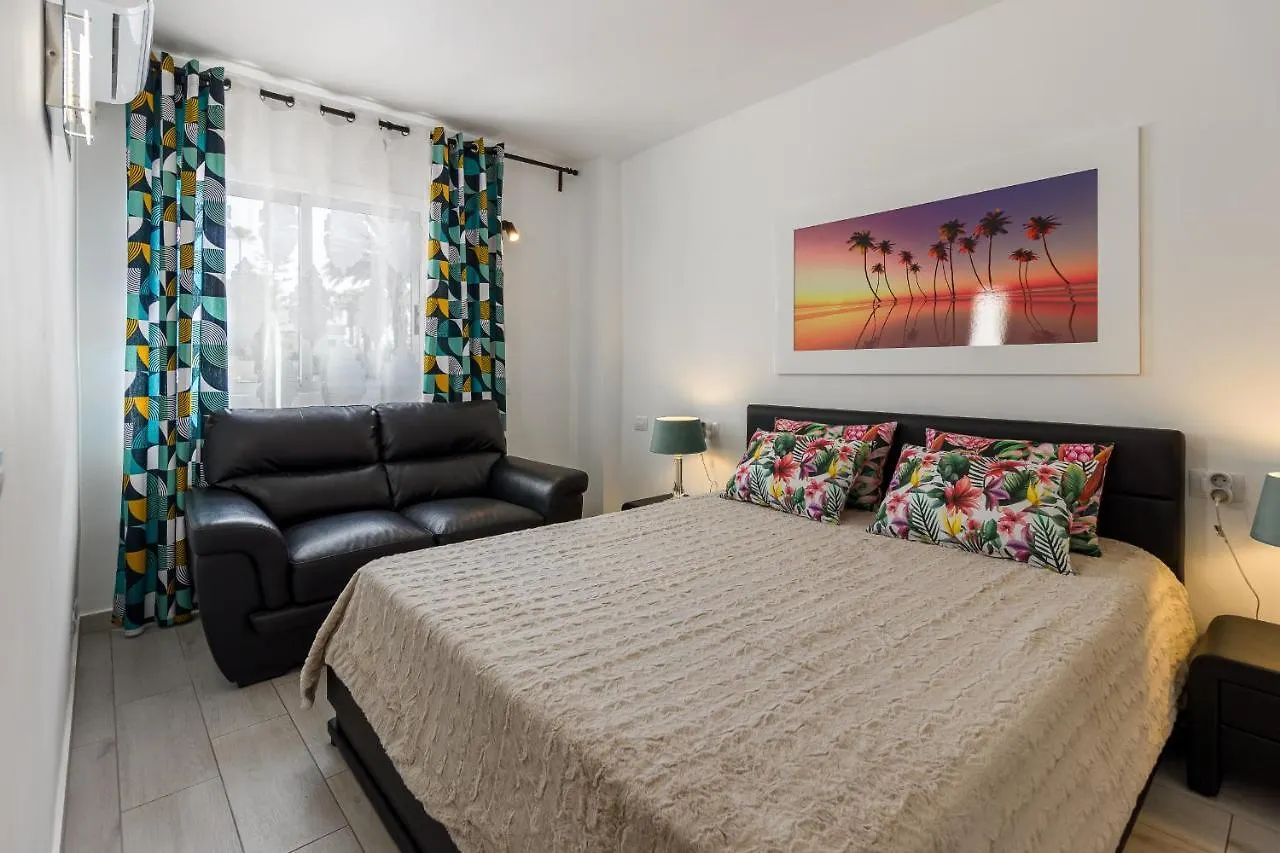 Daire Fantasticstylish & Aircon, Near Lasamericas Beach Playa de las Américas